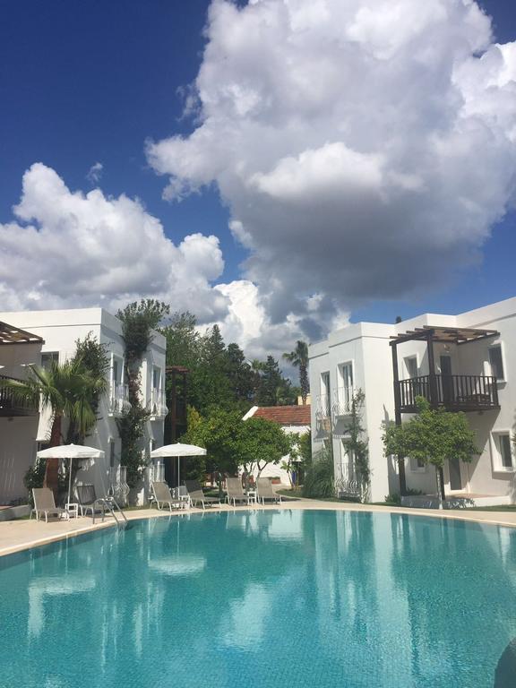 Meis Hotel บิเตซ ภายนอก รูปภาพ